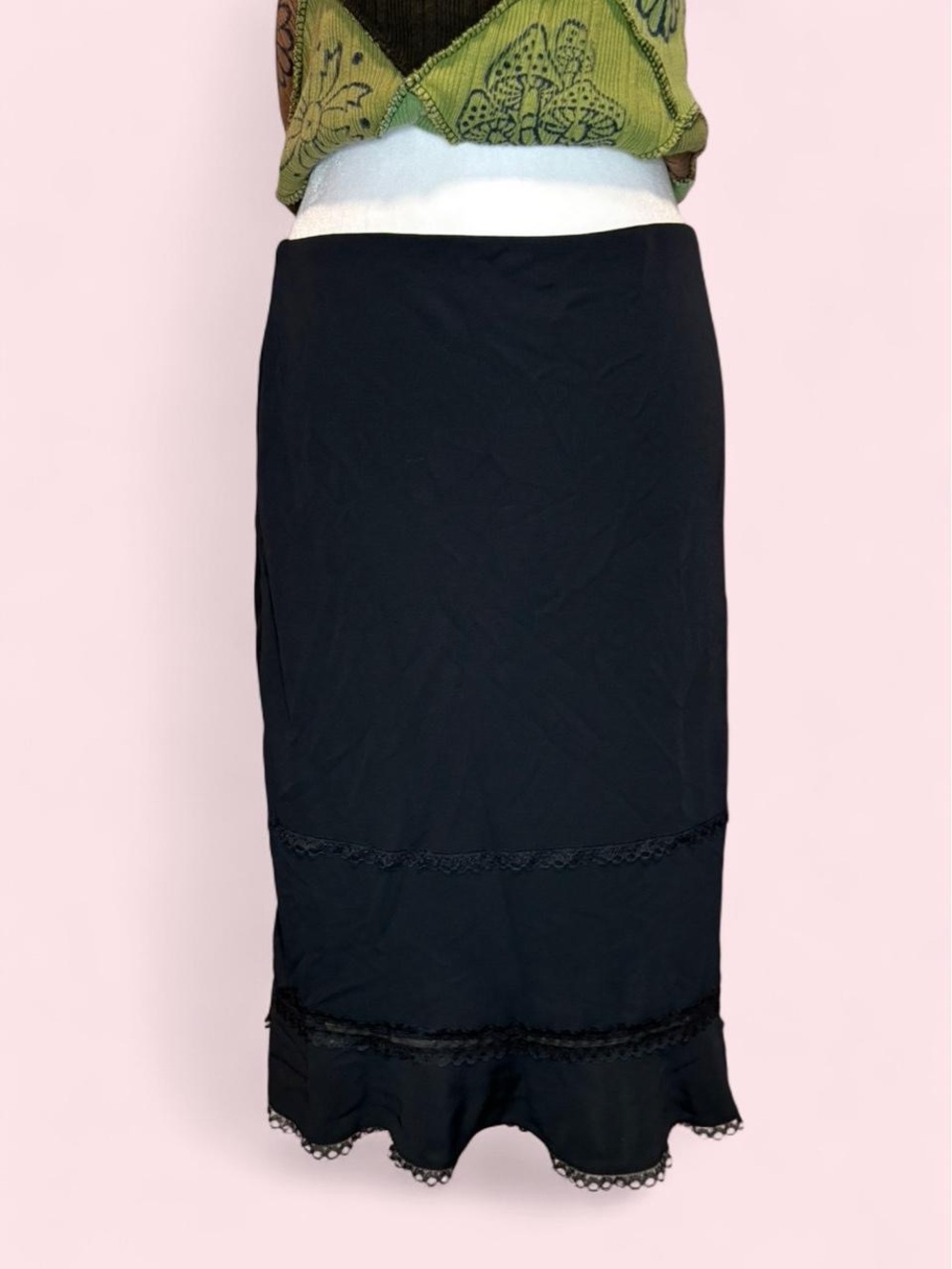 J. Jill Black Midi Skirt - Sleek Knit Design